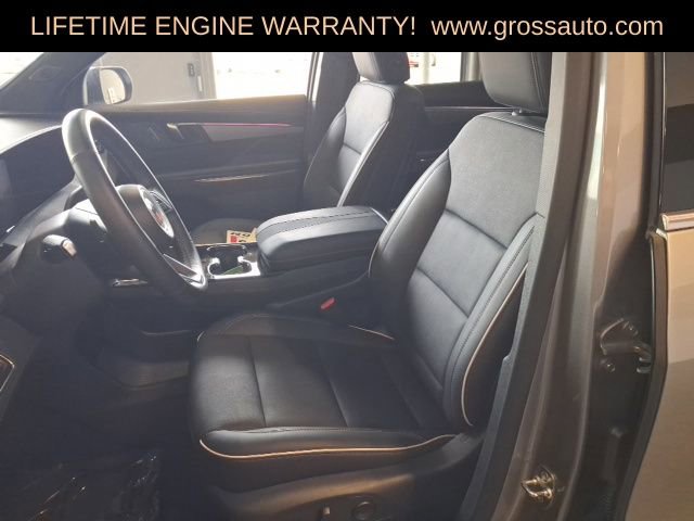 Used 2025 Buick Enclave Preferred image 21