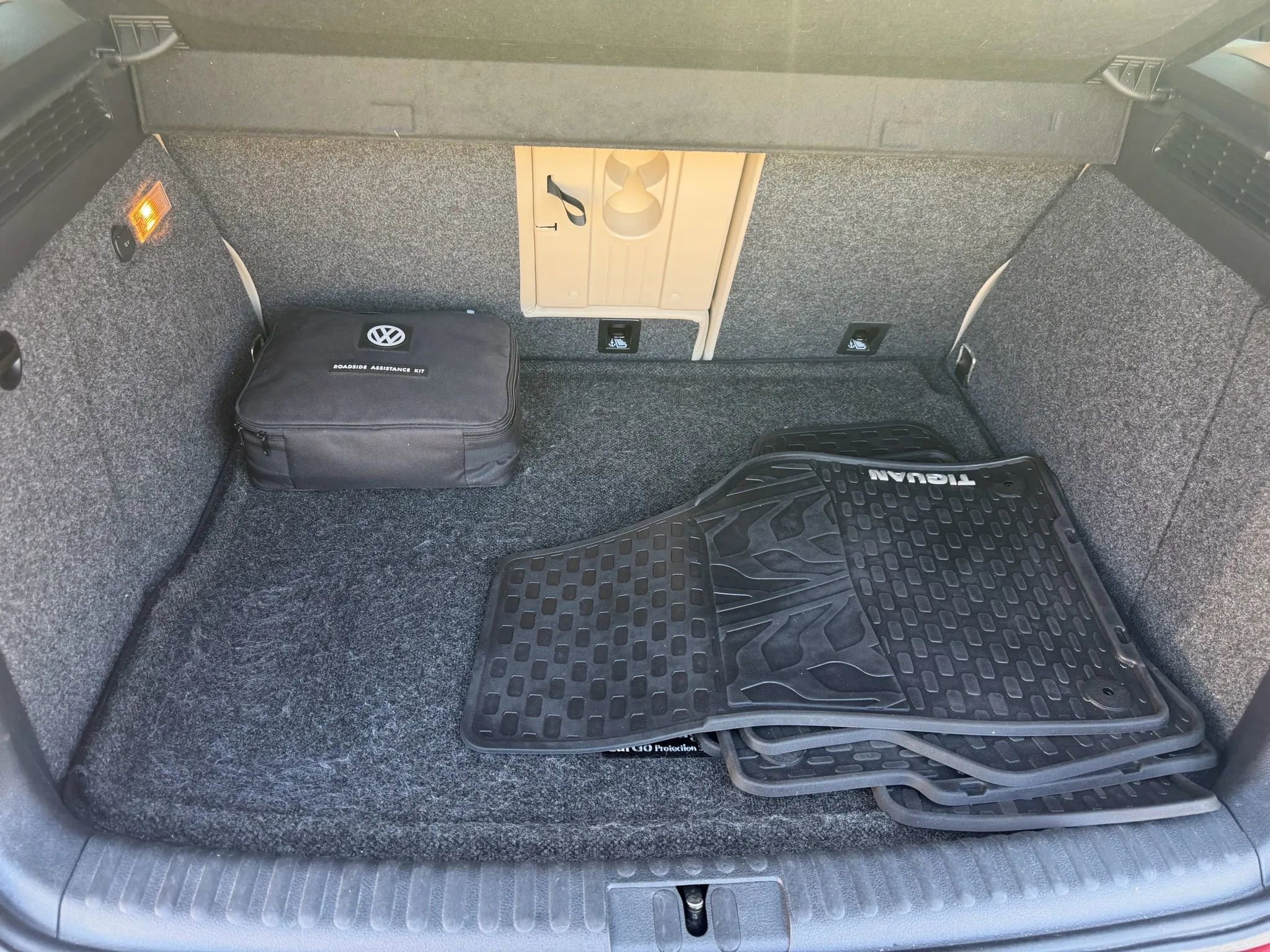 Used 2016 Volkswagen Tiguan S image 34