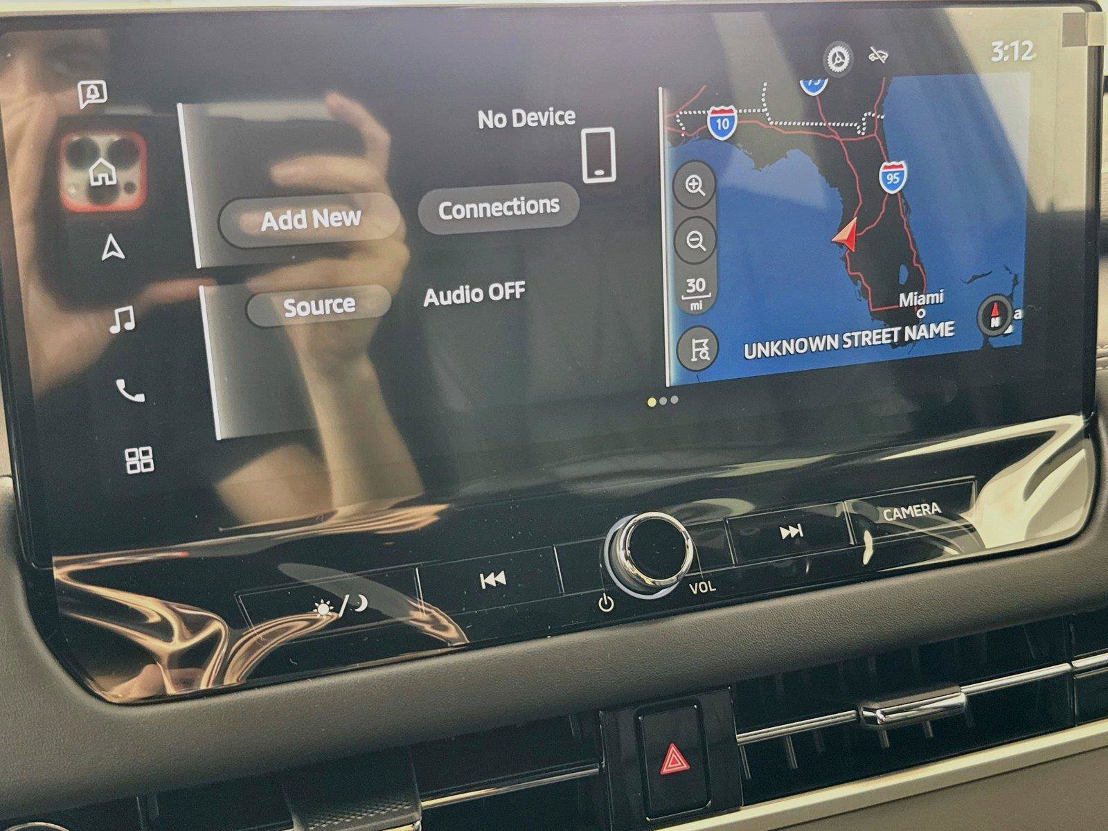 New 2026 Mitsubishi Outlander SEL FWD image 16