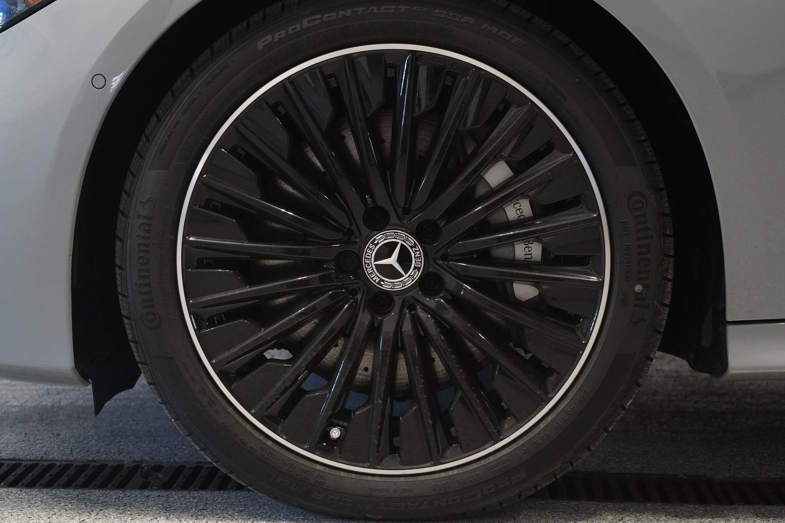 New 2026 Mercedes-Benz CLE 450 4MATIC Cabriolet image 14