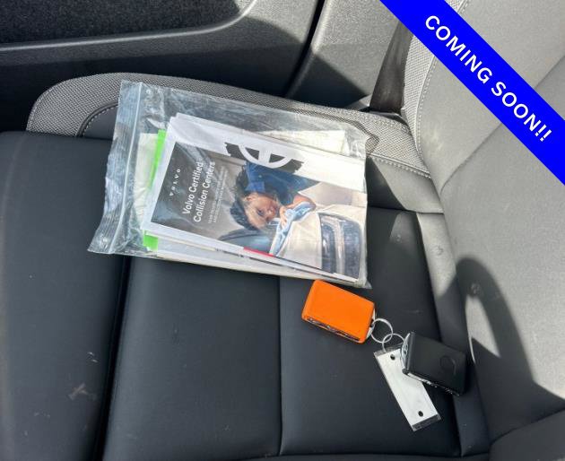 Used 2023 Volvo C40 Recharge Core w/ Protection Package Premier AWD/4WD image 18