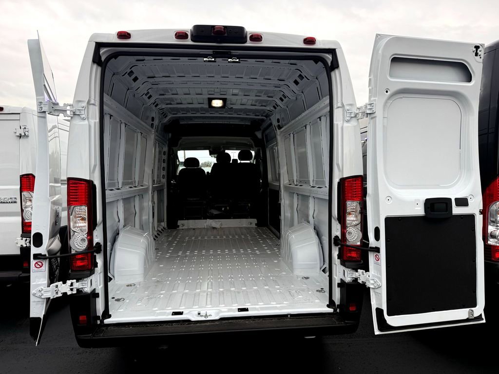 New 2026 RAM ProMaster 3500 w/ Convenience Group image 7
