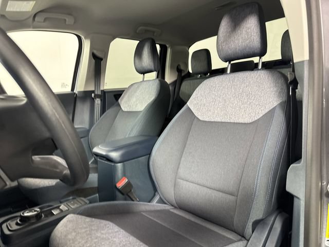 Certified 2025 Ford Maverick XLT w/ Equipment Group 302A AWD/4WD image 18