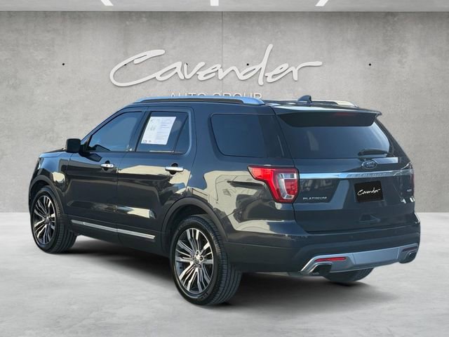 Used 2017 Ford Explorer Platinum image 14