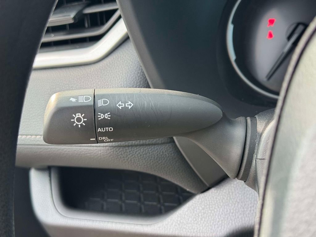 Used 2024 Toyota RAV4 XLE image 23