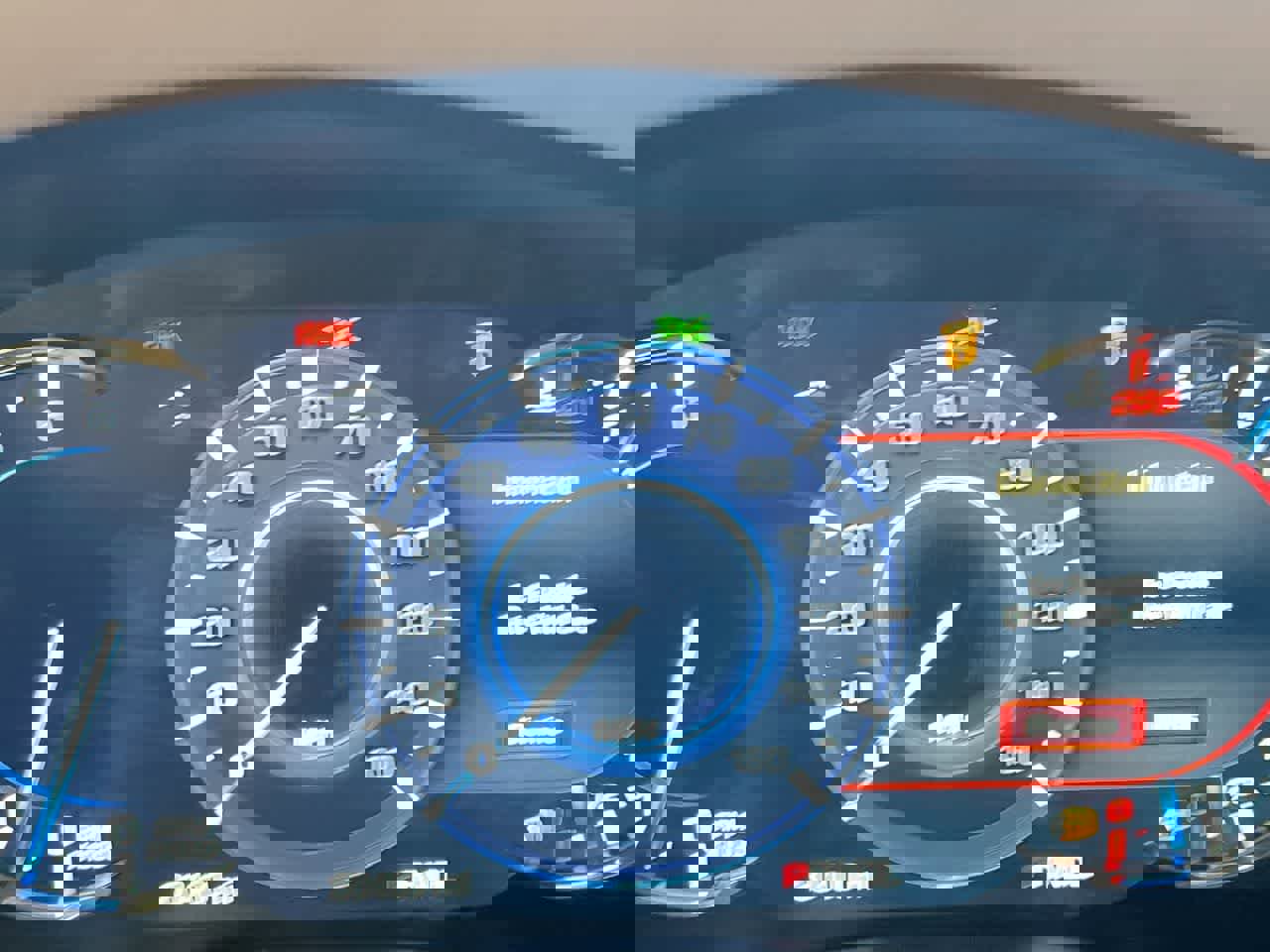 Used 2020 Cadillac Escalade ESV Platinum image 15