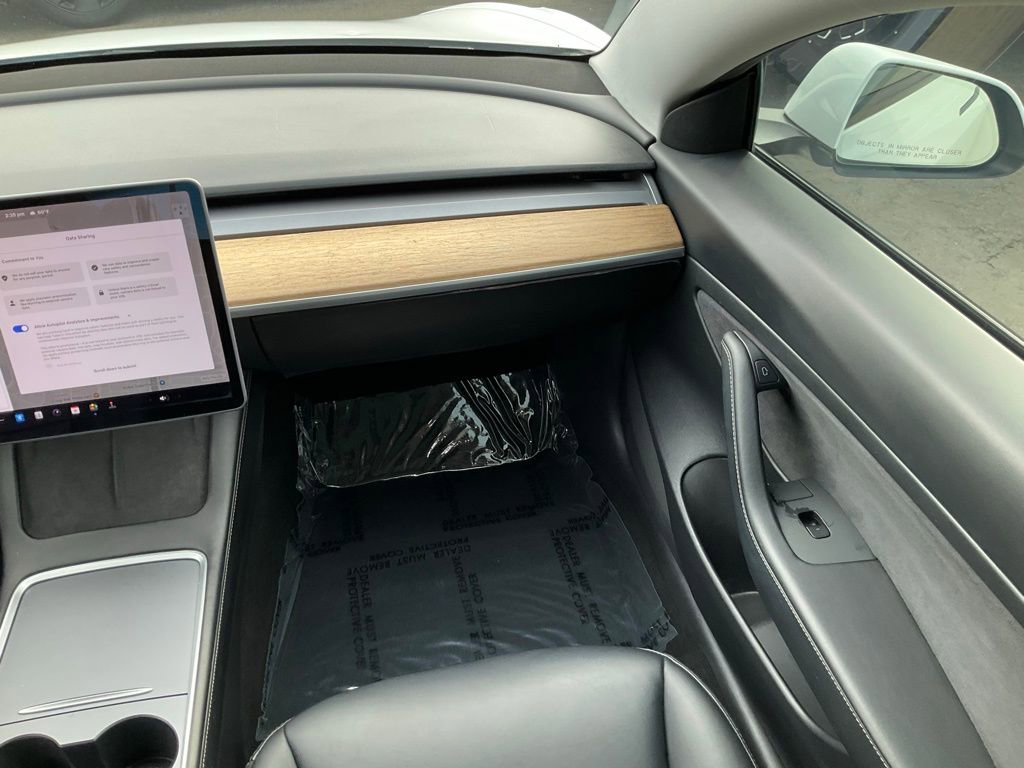 Used 2021 Tesla Model 3 Standard Range Plus RWD image 61