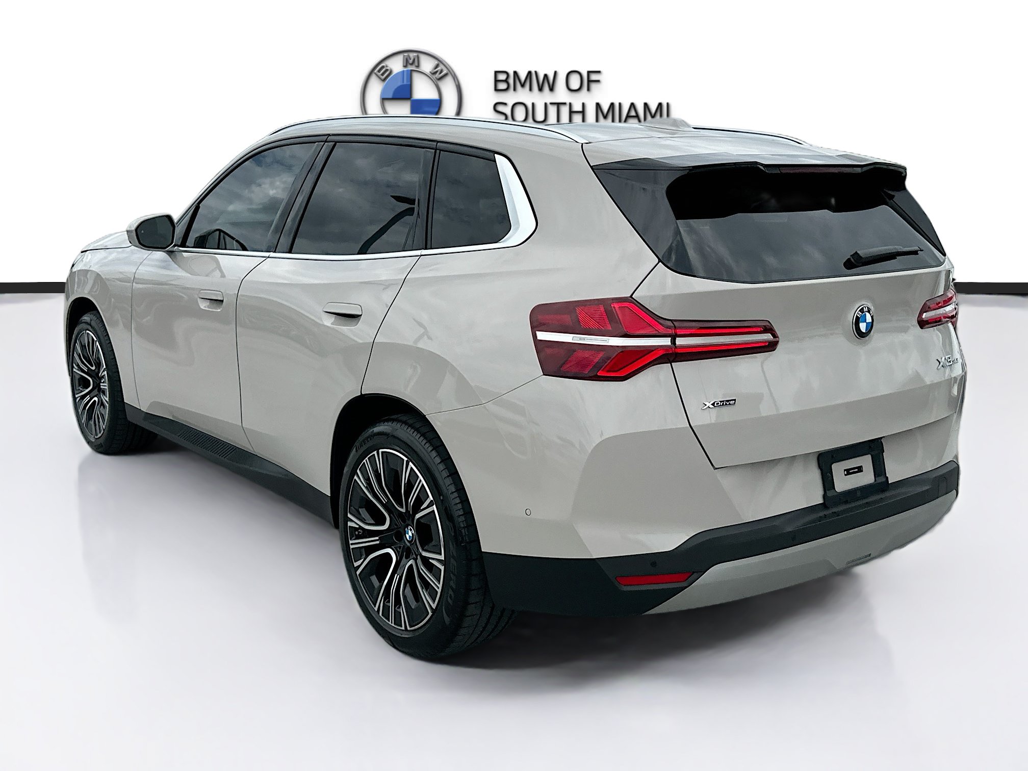 Certified 2025 BMW X3 xDrive30i w/ Premium Package AWD/4WD image 5