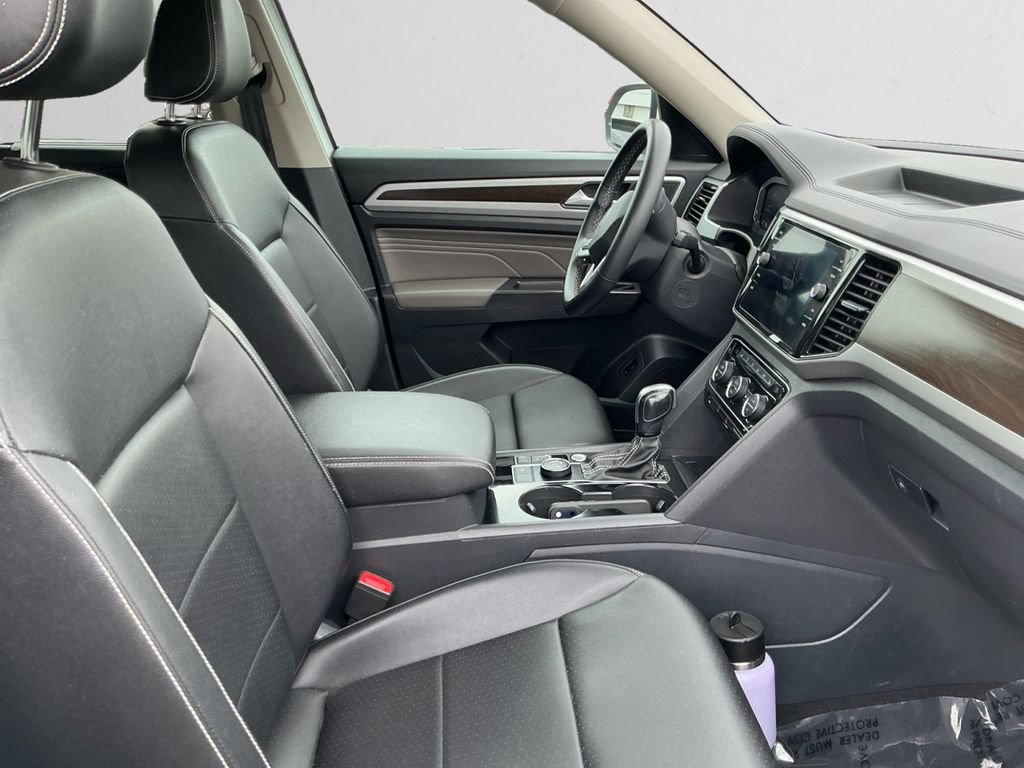 Used 2023 Volkswagen Atlas SE w/ Panoramic Sunroof Package AWD/4WD image 15