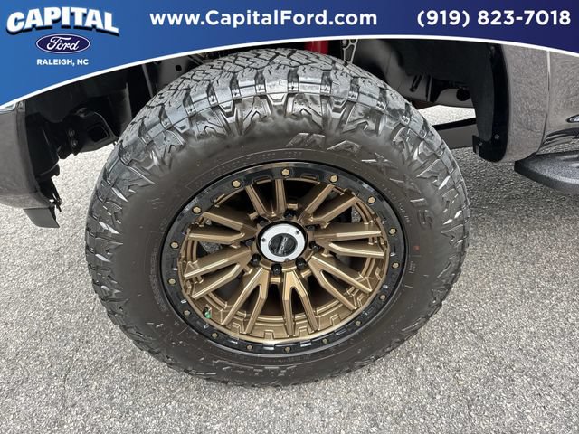 Used 2022 Ford F350 Lariat w/ Tremor Off-Road Package AWD/4WD image 13