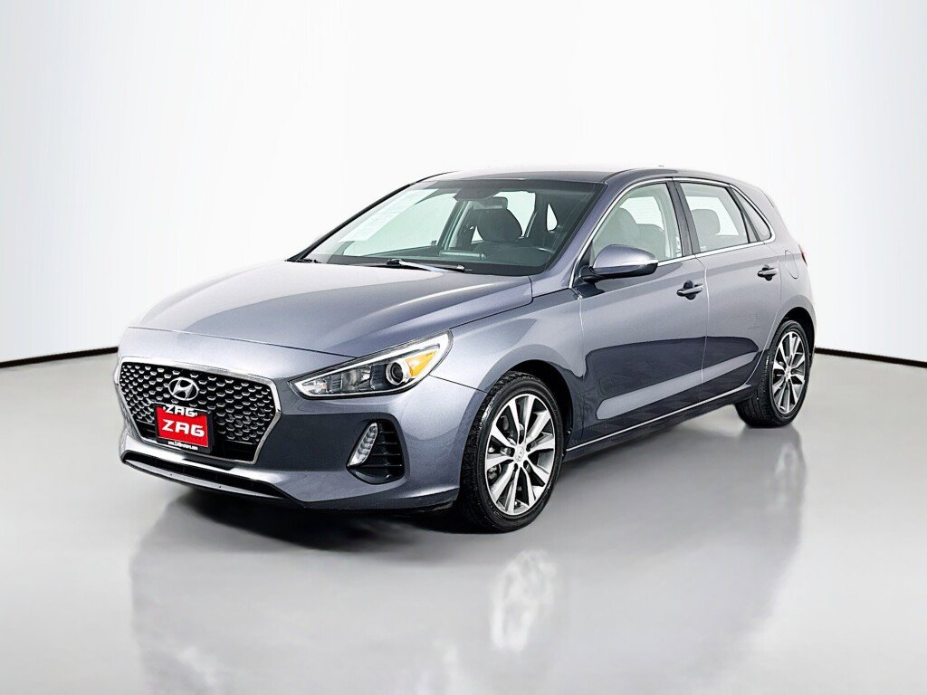 Used 2018 Hyundai Elantra GT w/ Style Package 02 FWD image 1