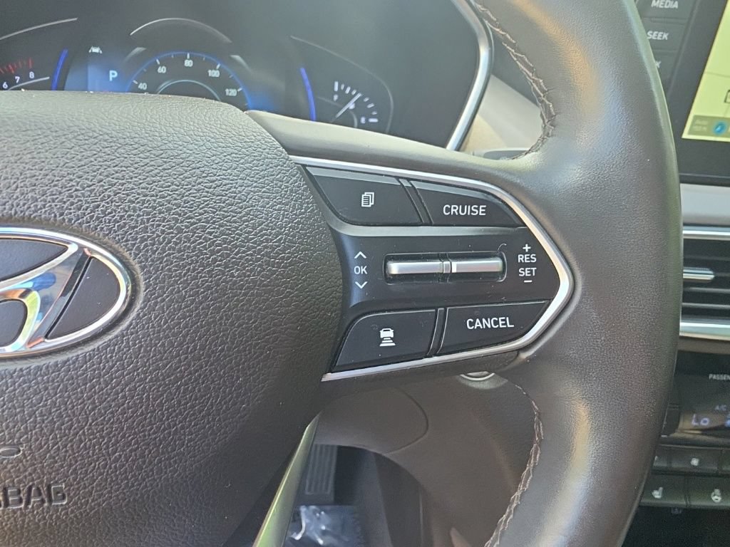 Used 2019 Hyundai Santa Fe AWD image 16