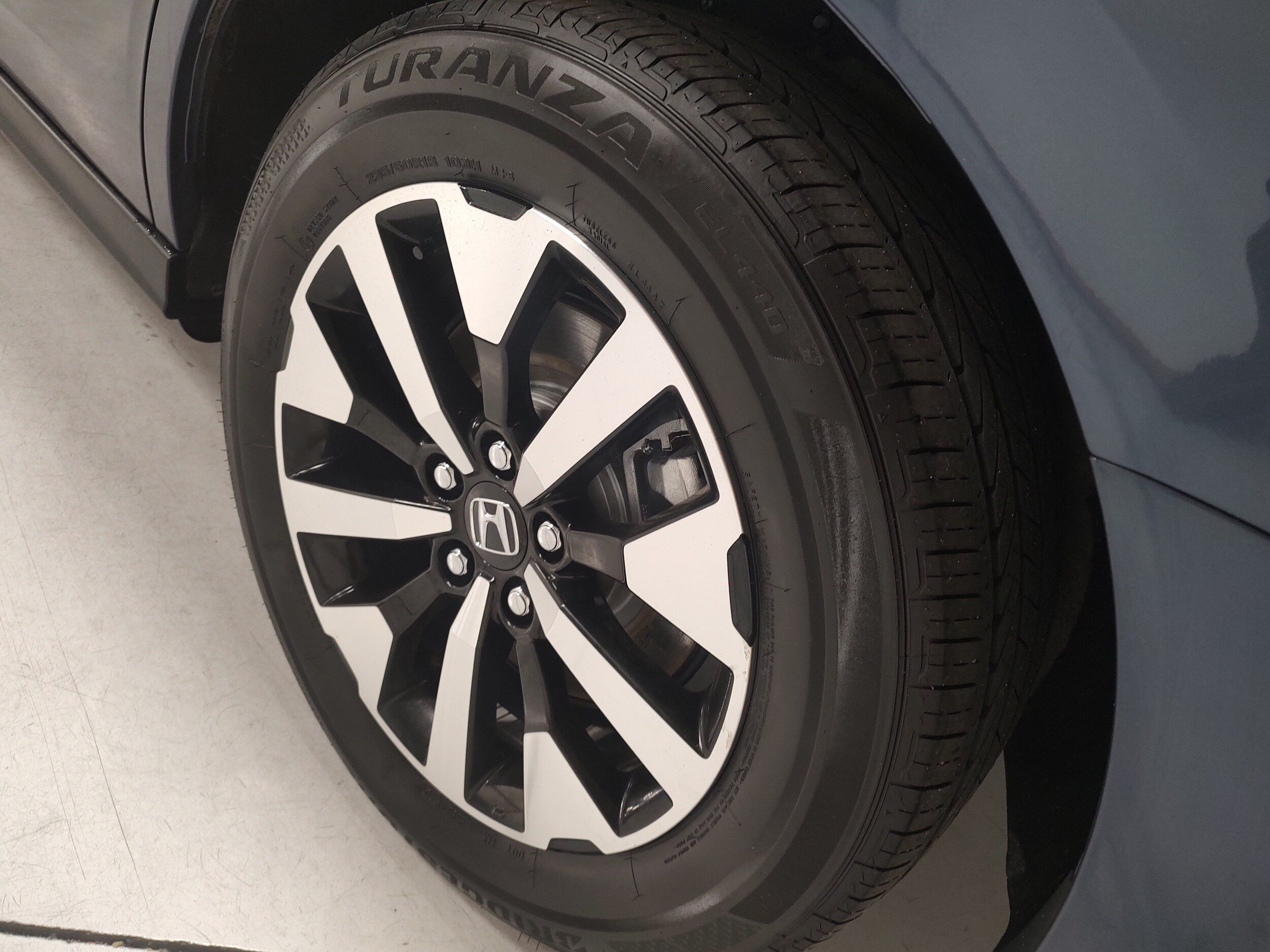 Used 2025 Honda Odyssey EX-L image 13