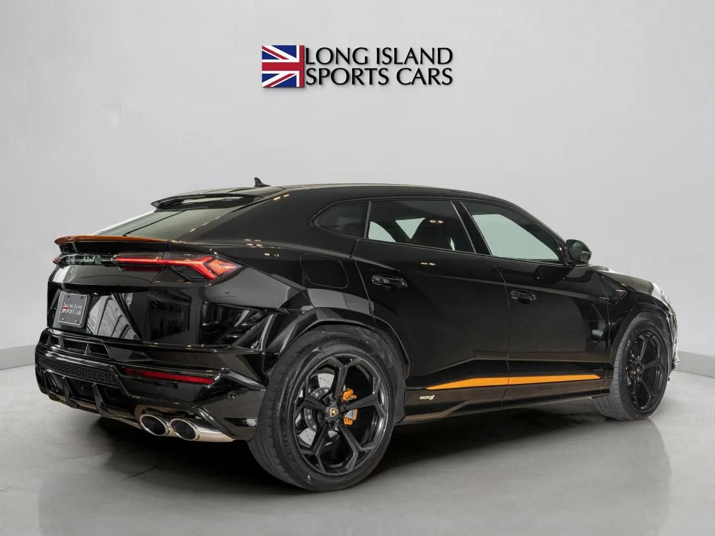 Used 2024 Lamborghini Urus S AWD/4WD image 6