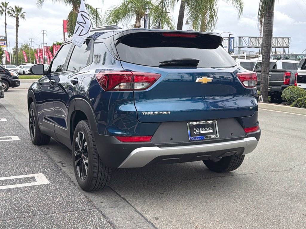 Used 2021 Chevrolet TrailBlazer LT w/ Convenience Package FWD image 10