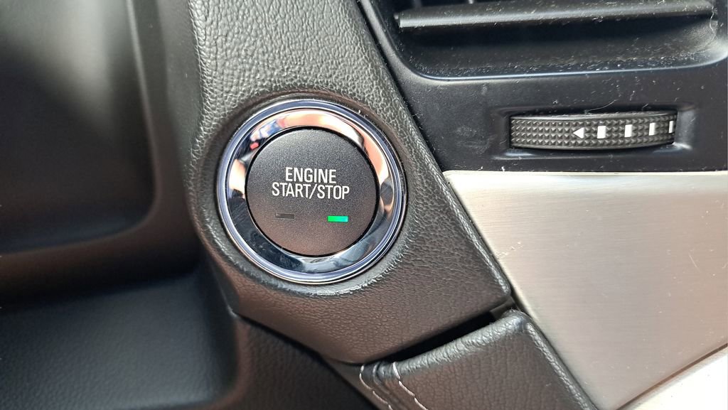 Used 2019 GMC Yukon Denali w/ Denali Ultimate Package image 27