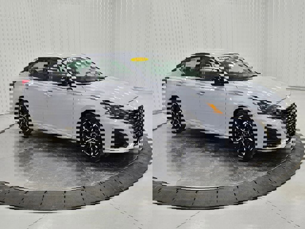 Used 2024 Nissan Altima 2.5 SR image 7