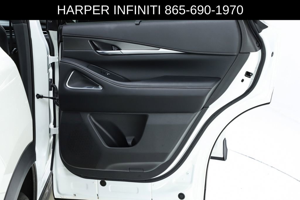 Used 2025 INFINITI QX60 Luxe w/ Black Edition image 33