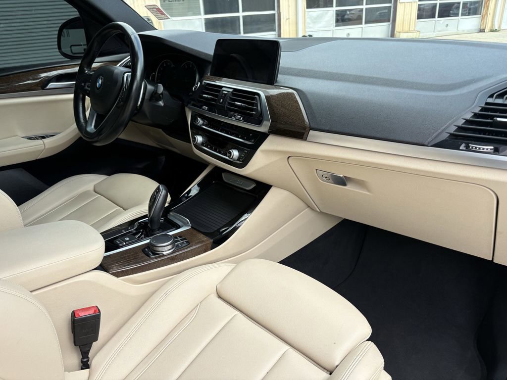 Used 2018 BMW X3 xDrive30i w/ Driving Assistance Package image 29