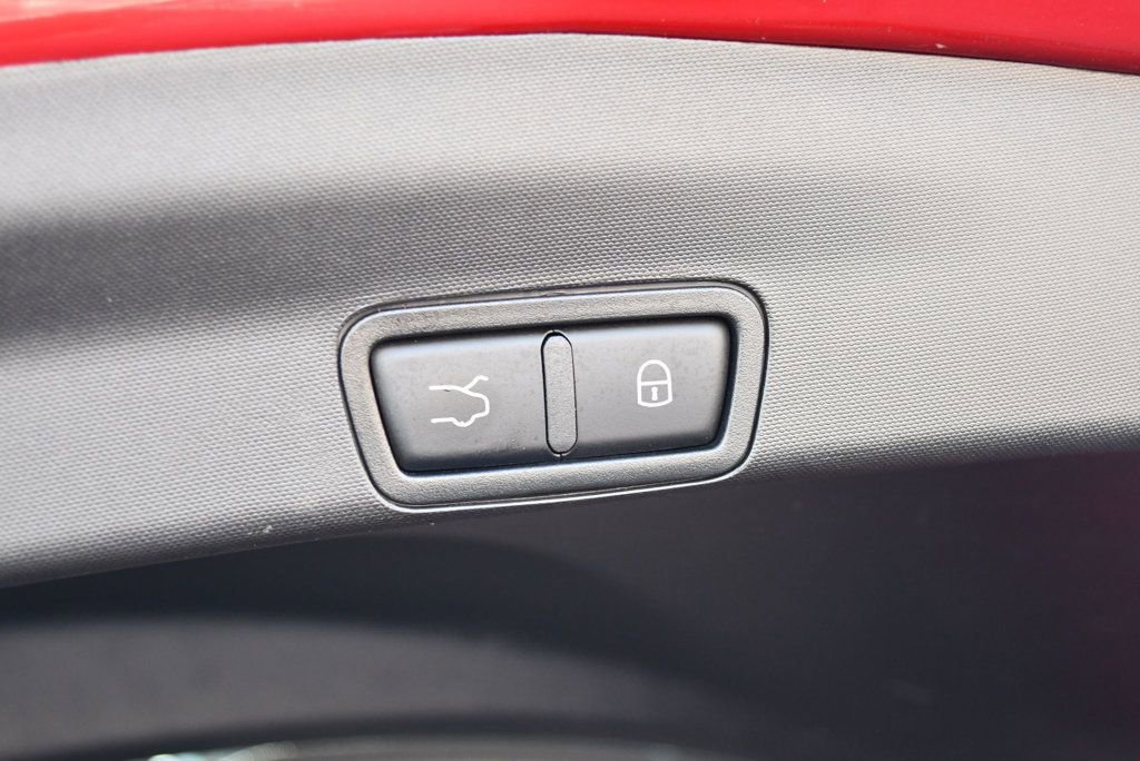 Used 2018 Alfa Romeo Stelvio Quadrifoglio w/ Driver Assist Dynamic Package image 19