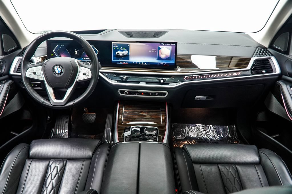 Used 2026 BMW X7 xDrive40i AWD/4WD image 6