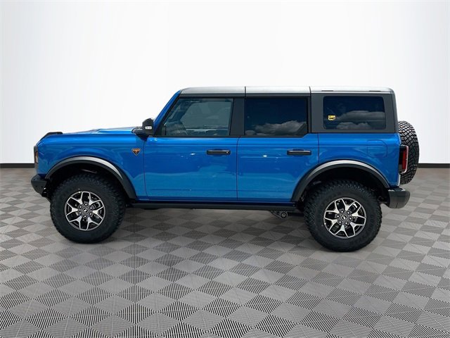 New 2025 Ford Bronco Badlands image 3