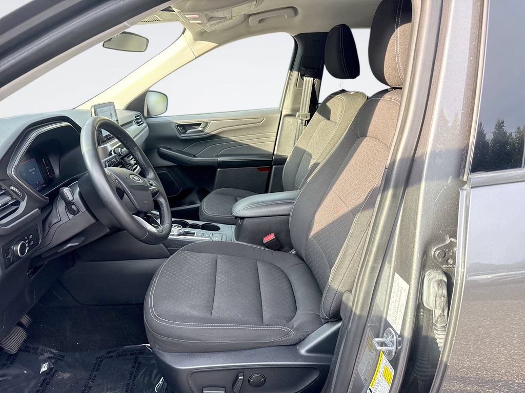 Used 2024 Ford Escape Active FWD image 13