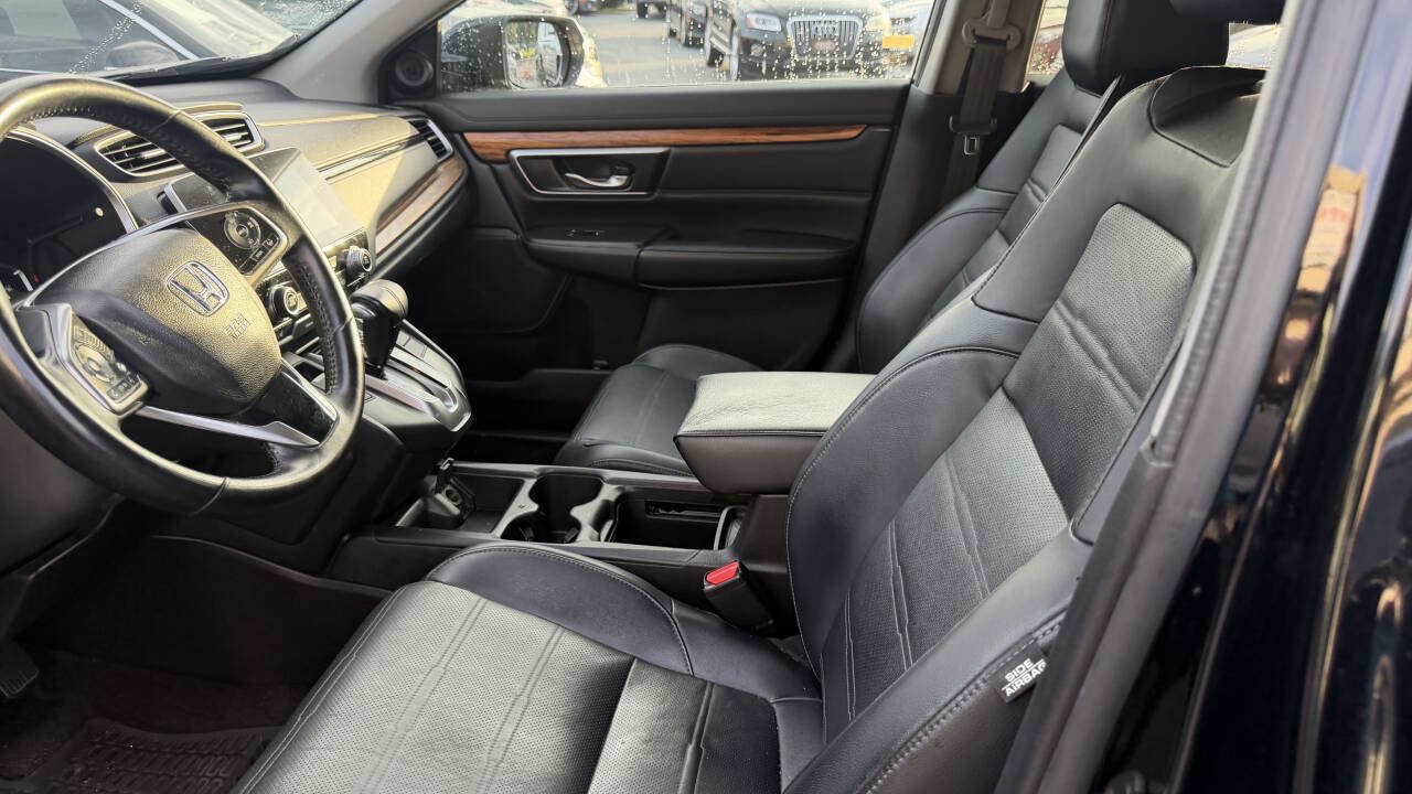 Used 2018 Honda CR-V Touring image 10