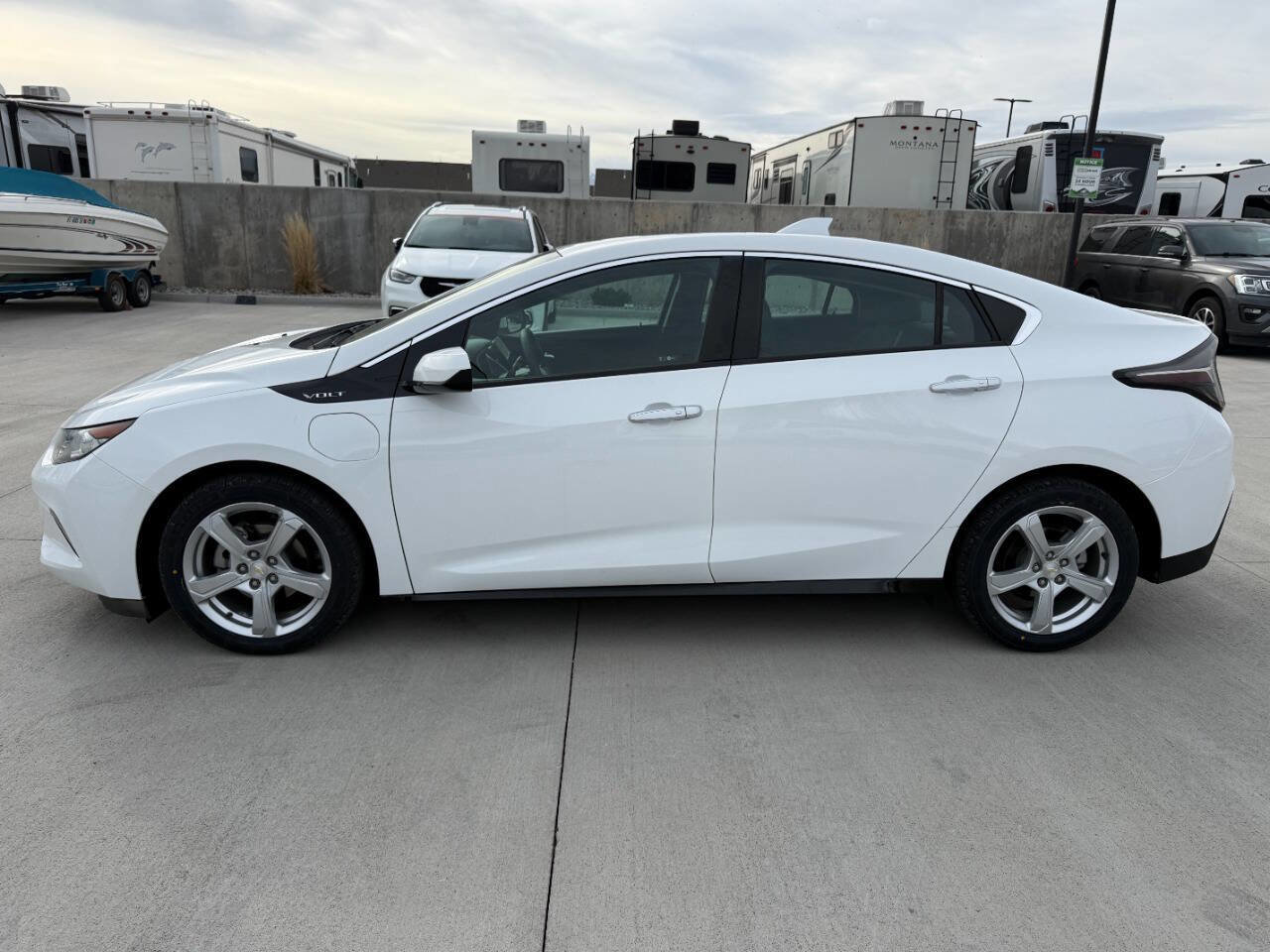 Used 2018 Chevrolet Volt LT image 6