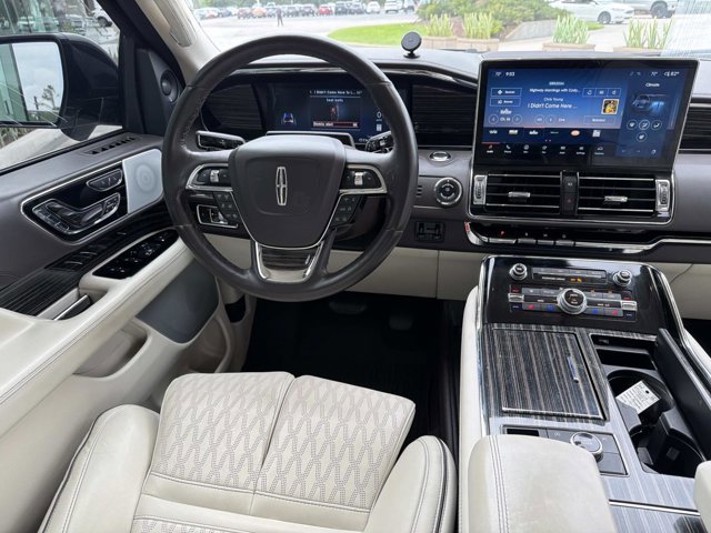 Certified 2024 Lincoln Navigator L Black Label AWD/4WD image 25