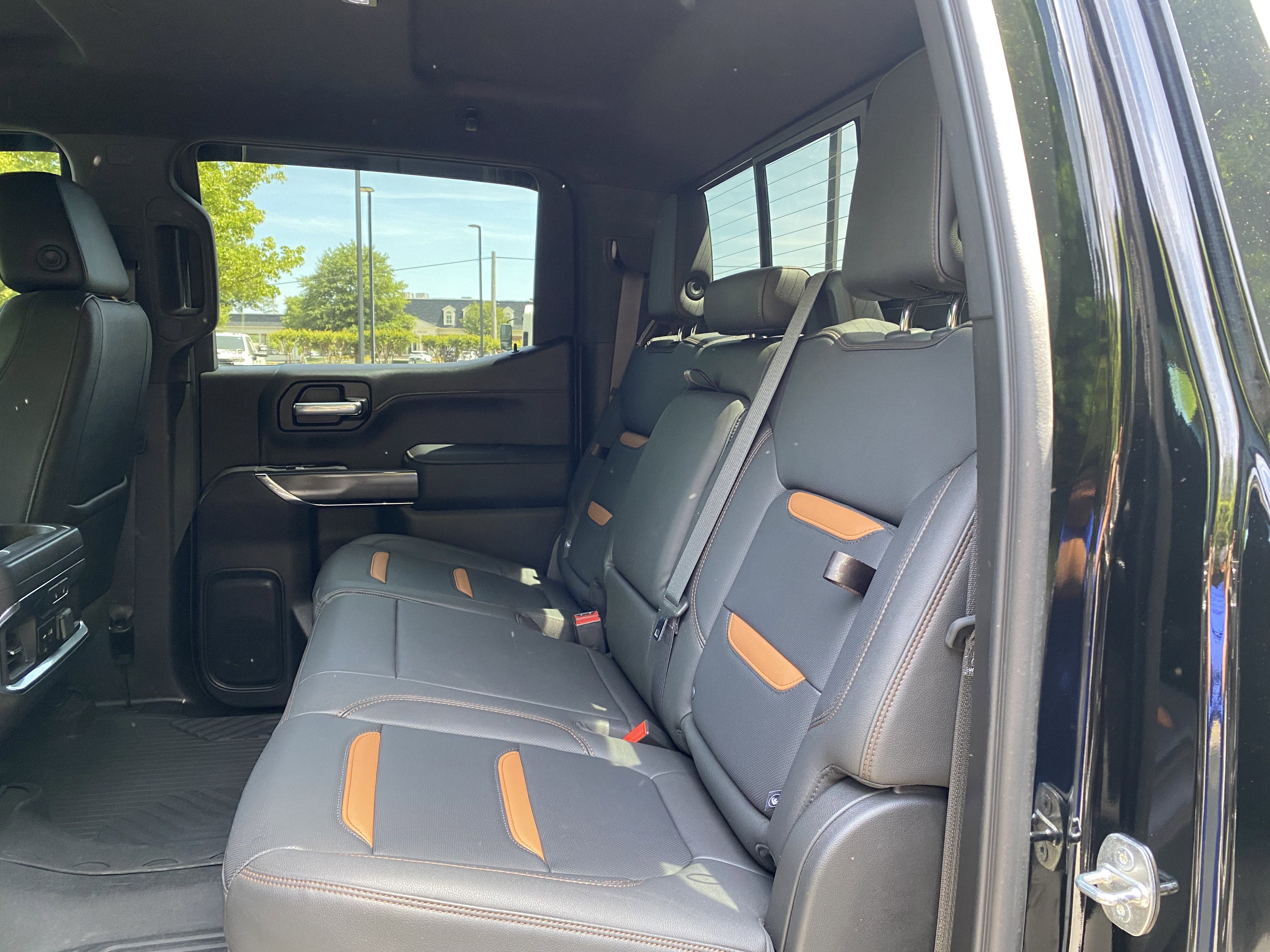 Used 2021 GMC Sierra 1500 AT4 w/ Technology Package image 41