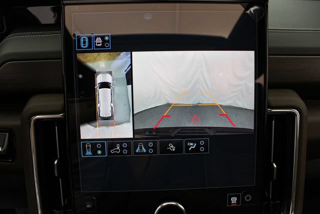 New 2026 GMC Yukon XL Denali Ultimate AWD/4WD image 26