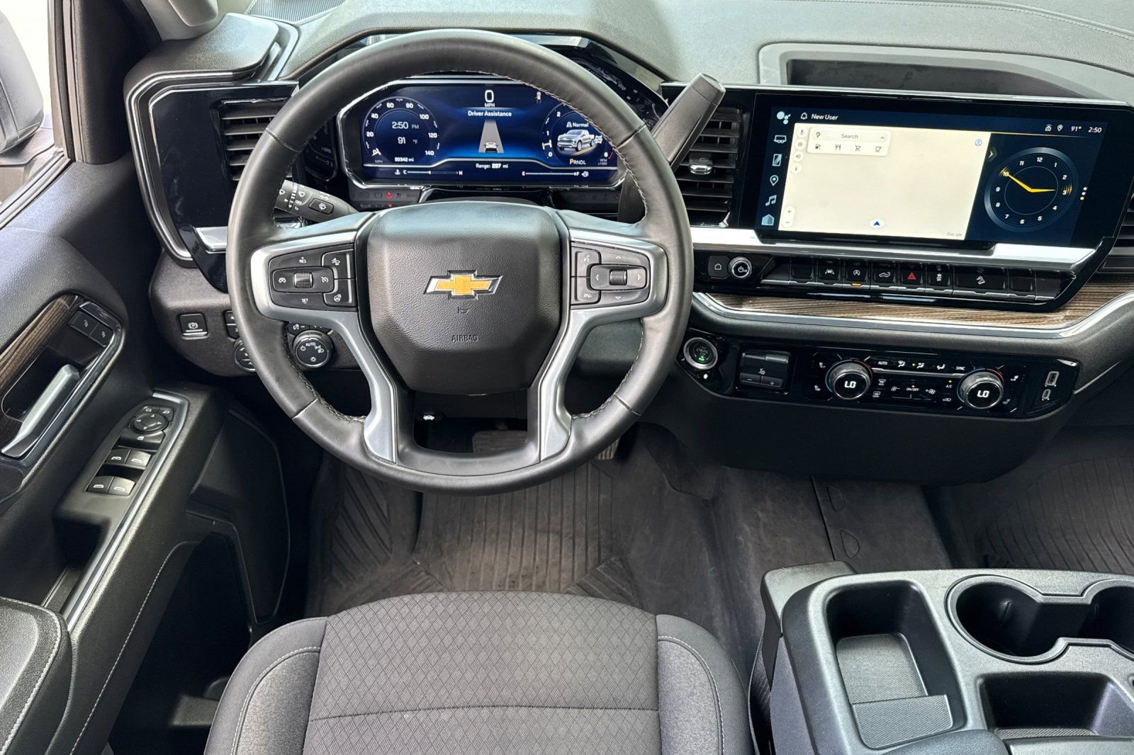 Used 2024 Chevrolet Silverado 1500 LT image 17