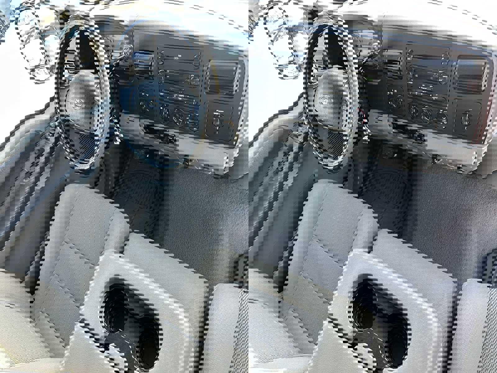 Used 2006 Ford F350 Lariat image 11