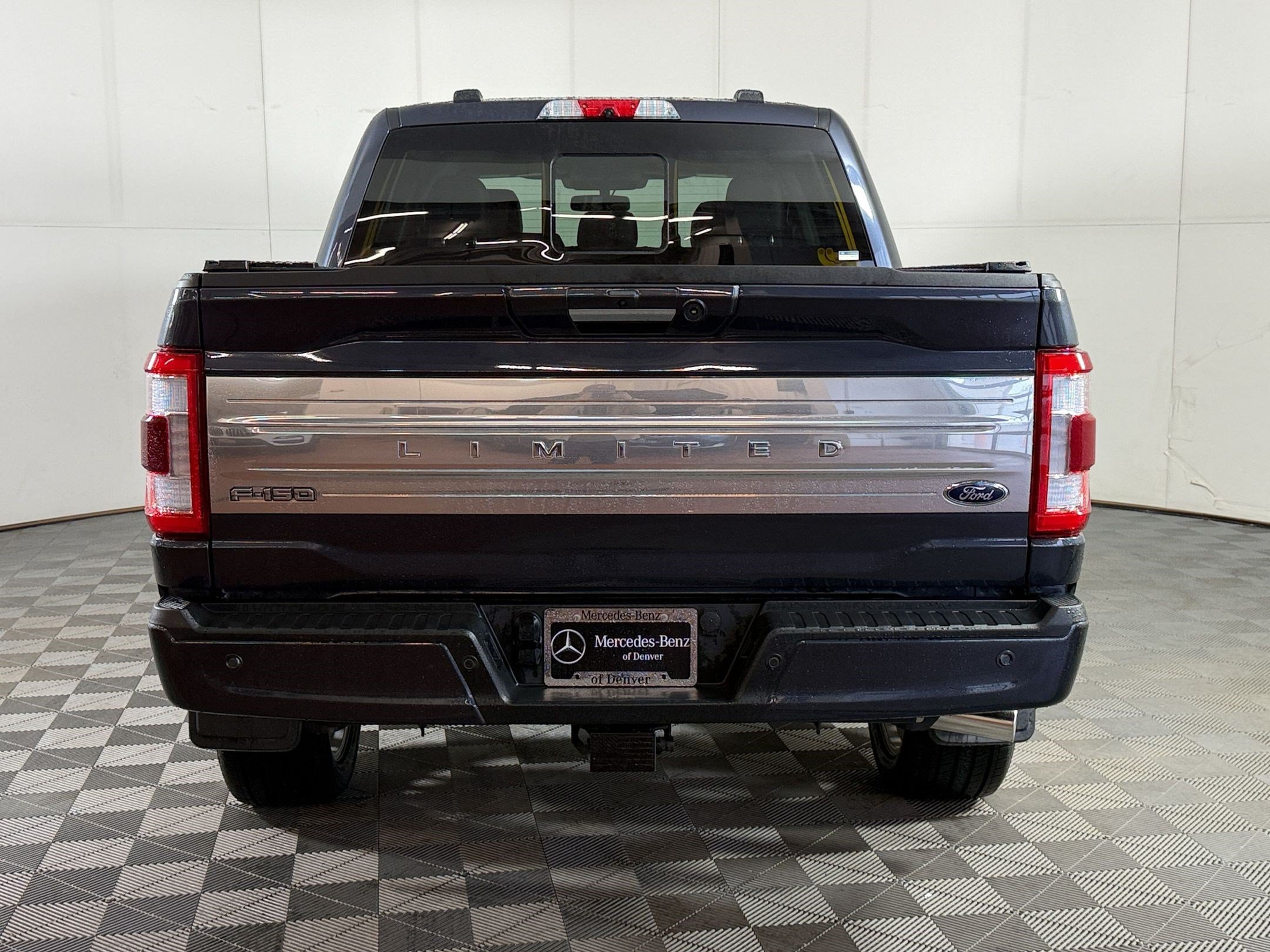 Used 2022 Ford F150 Limited AWD/4WD image 10