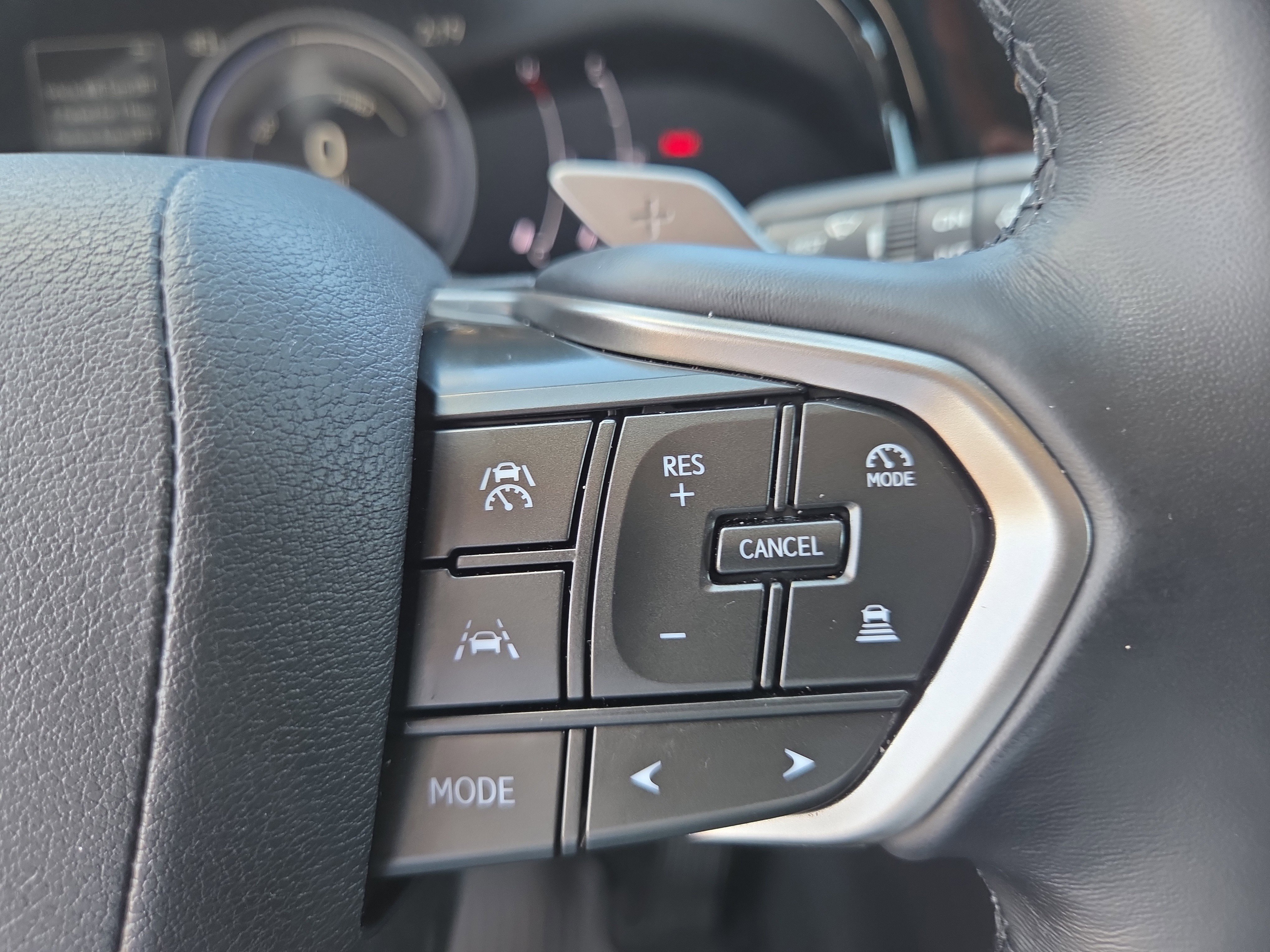 Certified 2025 Lexus NX 350h AWD w/ Accessory Package (2T) image 29