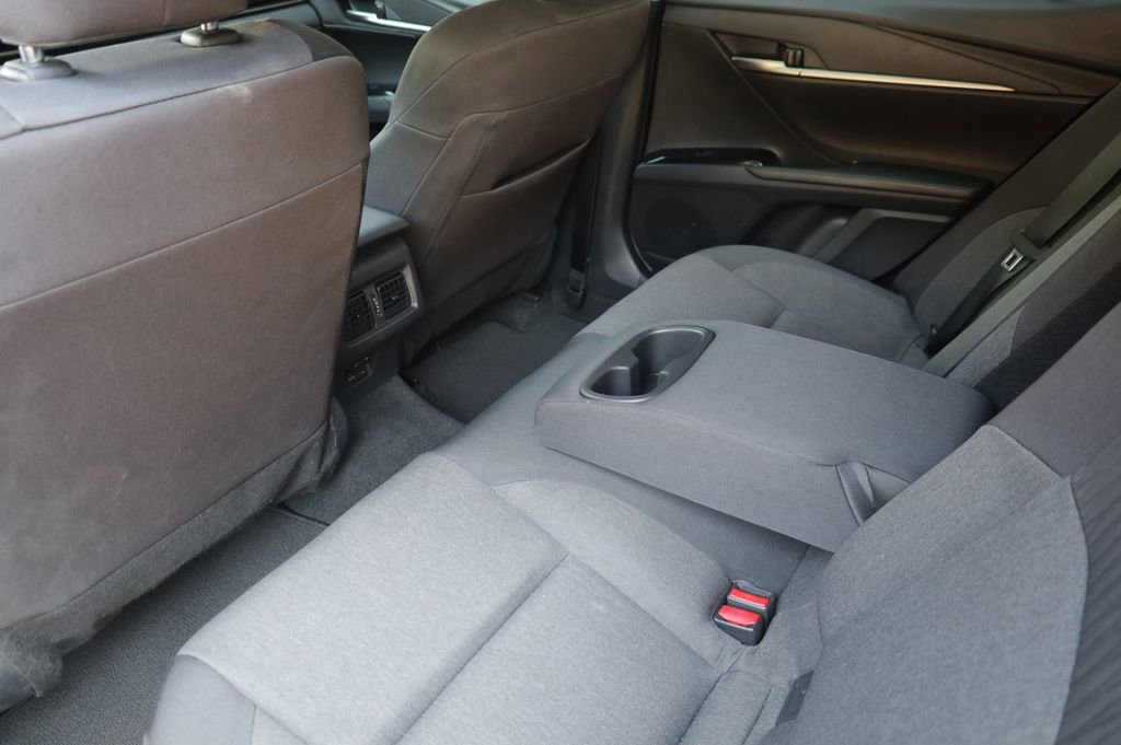 Used 2025 Toyota Camry LE FWD image 11