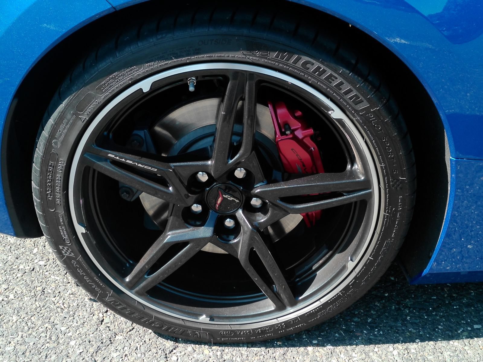 Certified 2022 Chevrolet Corvette Stingray Preferred Conv w/ Z51 Performance Package RWD image 35