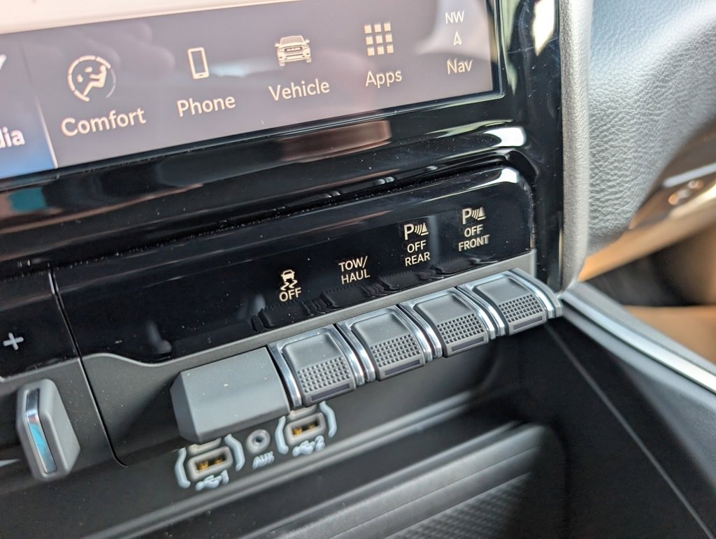 New 2025 RAM 2500 Big Horn image 29