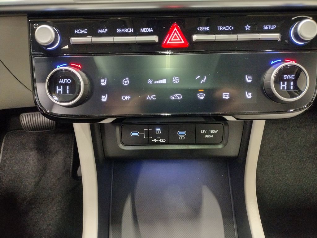 New 2026 Hyundai Tucson Limited image 37