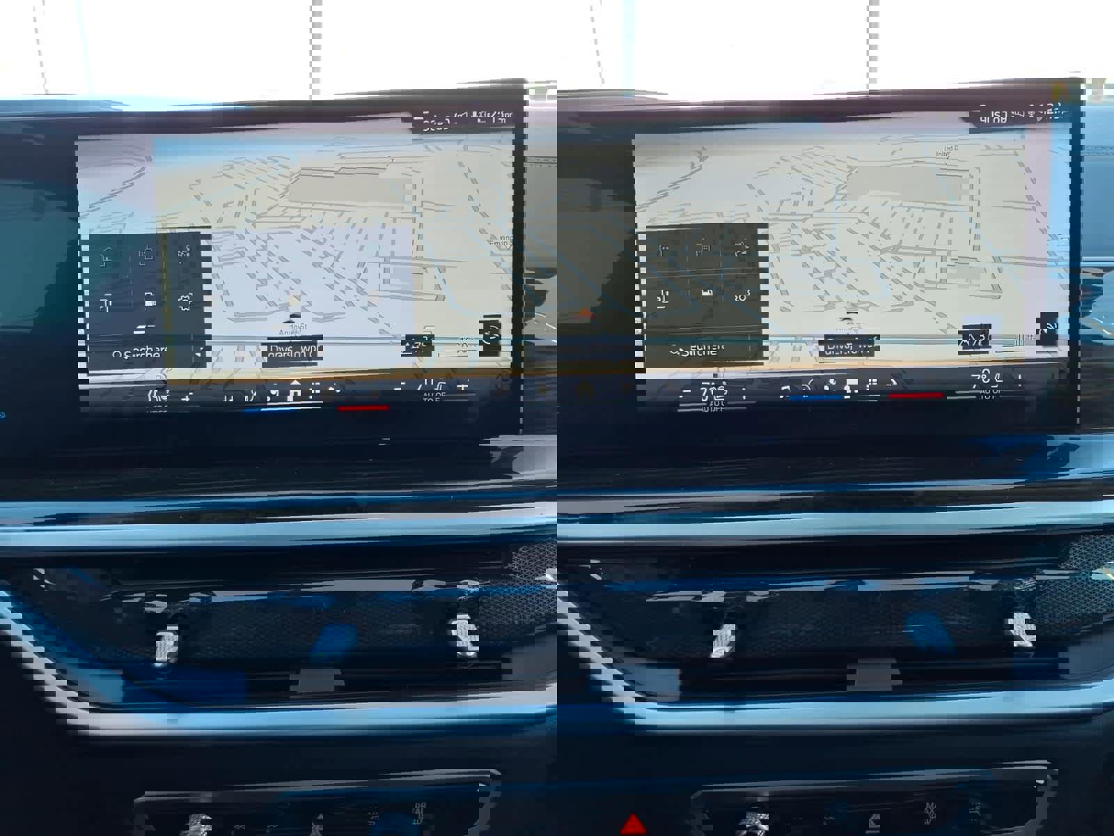 Used 2025 BMW X7 xDrive40i image 18