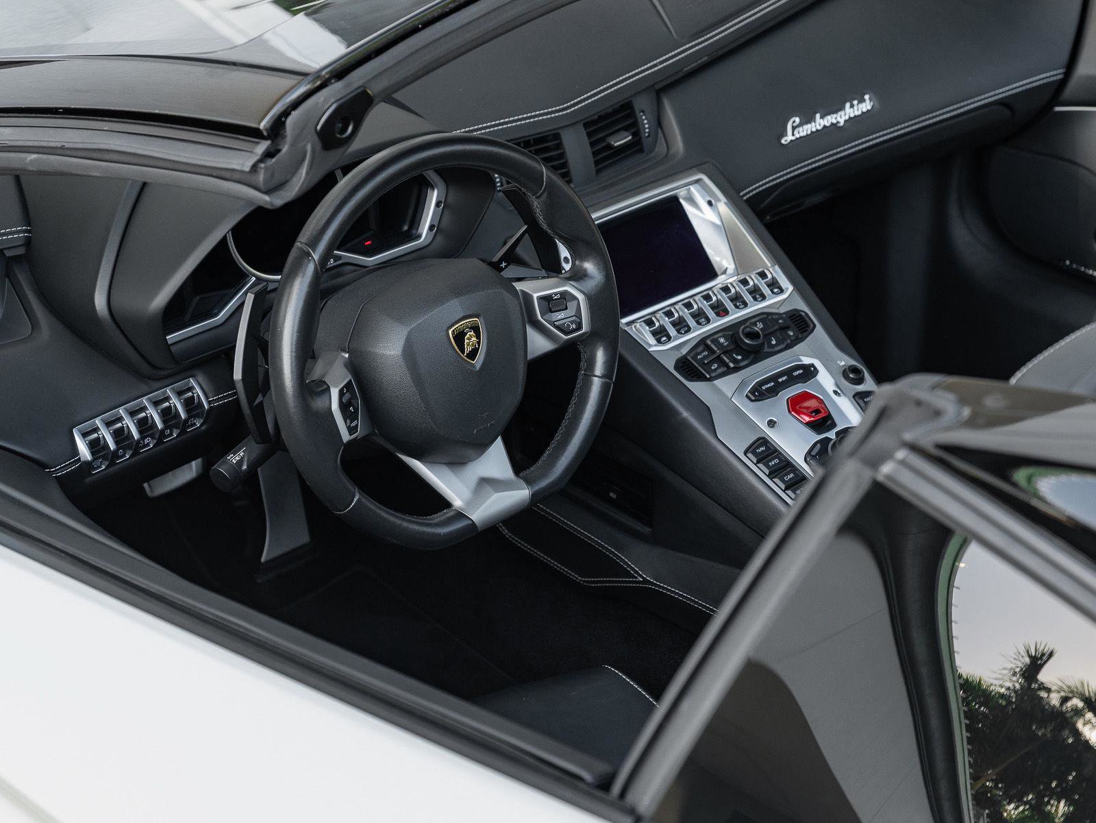 Used 2016 Lamborghini Aventador LP 700-4 AWD/4WD image 46