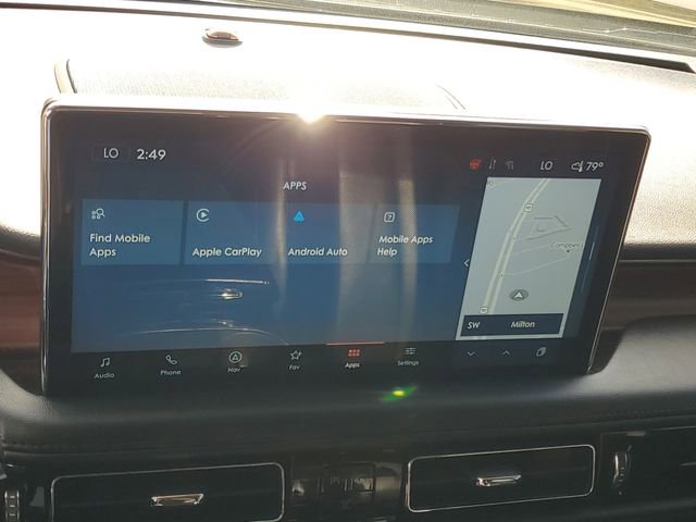 Used 2023 Lincoln Nautilus Reserve image 17