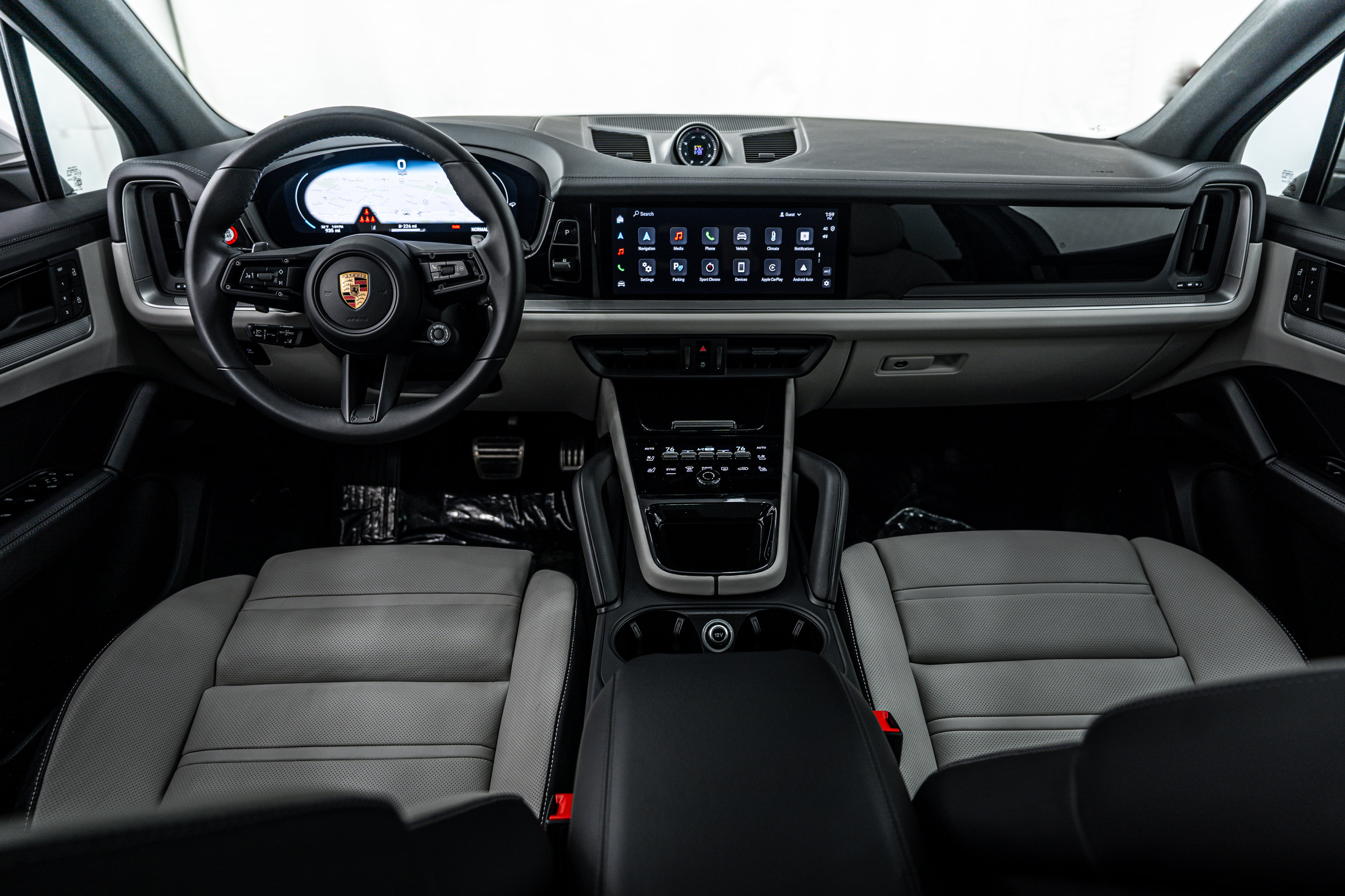 Certified 2025 Porsche Cayenne S AWD/4WD image 12