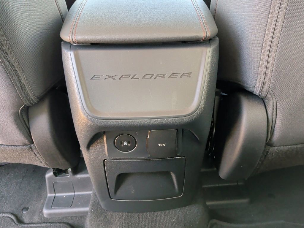 Used 2026 Ford Explorer Active image 39