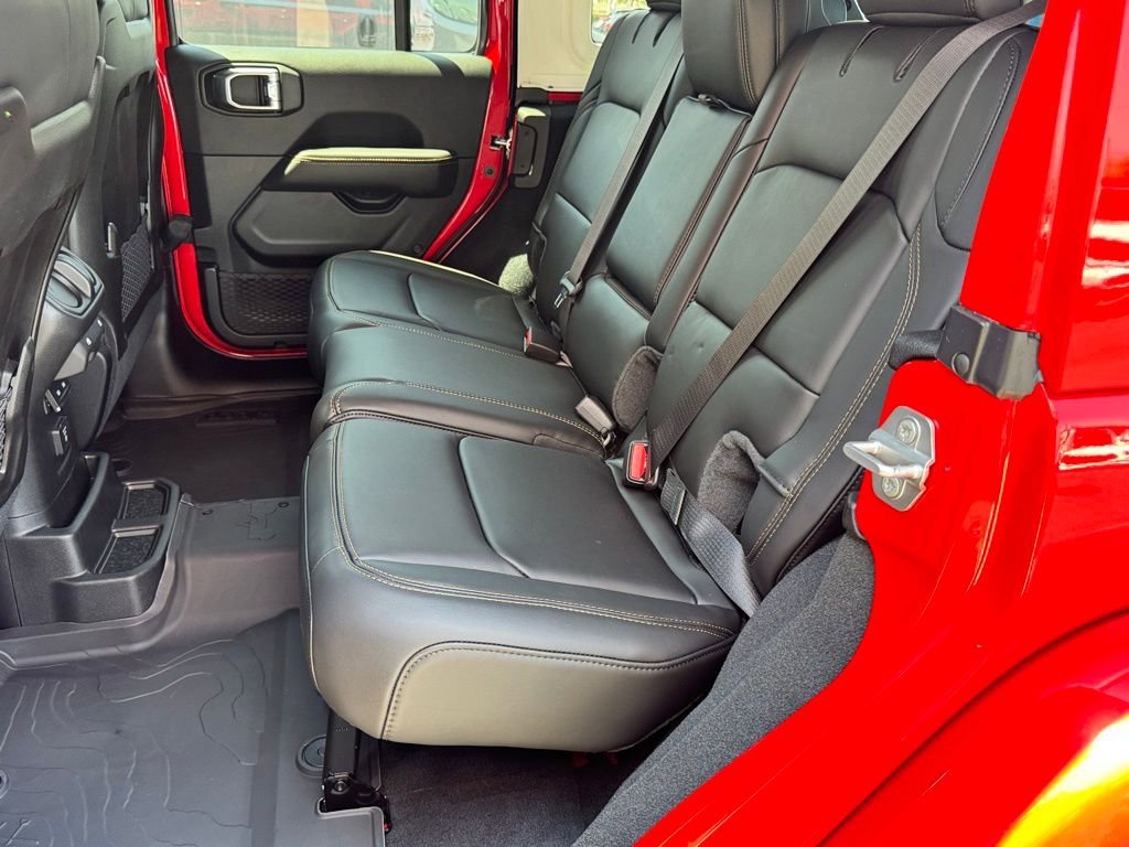 New 2024 Jeep Wrangler Unlimited Rubicon 392 image 31