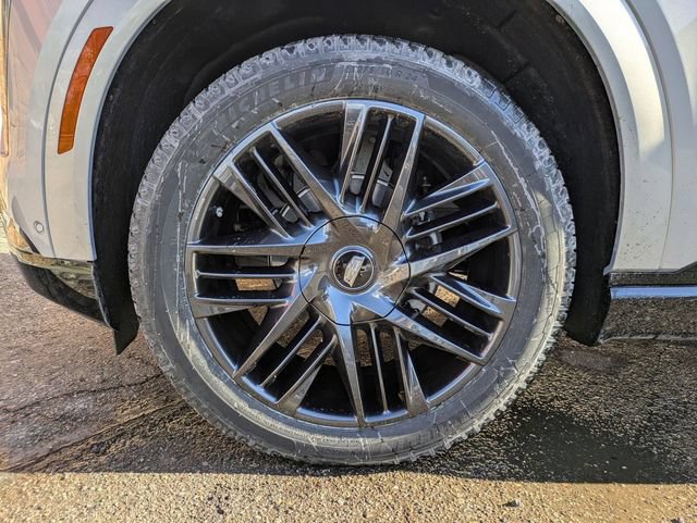 Used 2025 Cadillac Escalade IQ Sport 2 w/ LPO, ONYX Package AWD/4WD image 29