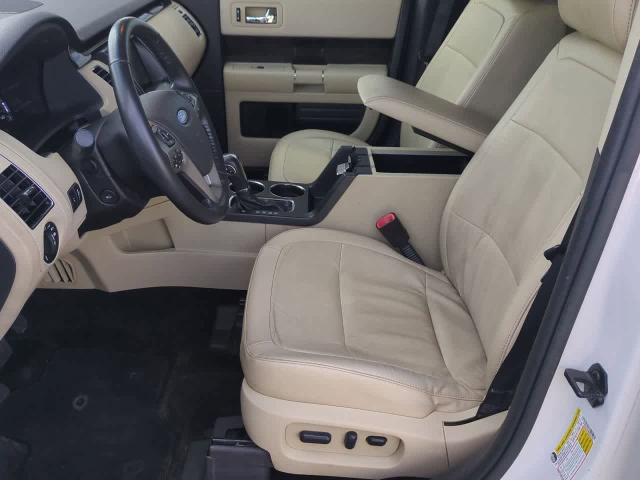 Used 2014 Ford Flex SEL w/ Equipment Group 202A FWD image 14
