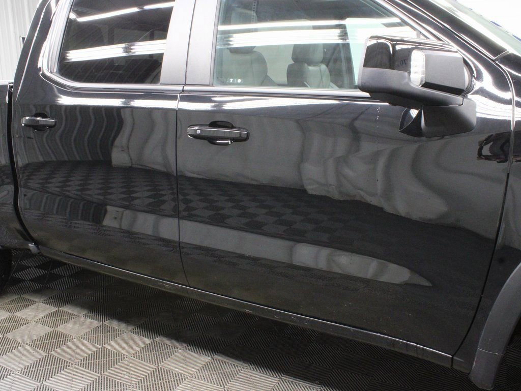 Used 2023 Chevrolet Silverado 1500 ZR2 w/ Technology Package image 37