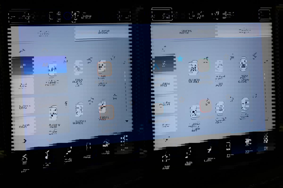 Used 2024 Chrysler Pacifica Touring-L image 53